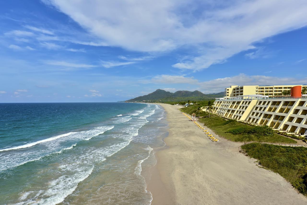 Готель Iberostar Selection Playa Mita Пунта-Міта Екстер'єр фото